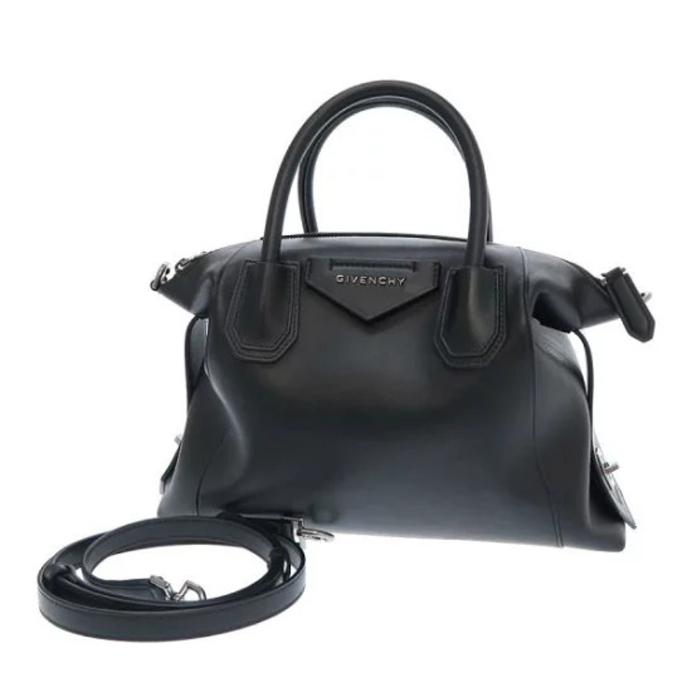 Givenchy Smooth Leather Antigona Soft